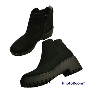 Universal Thread Black Suede Platform Wedges